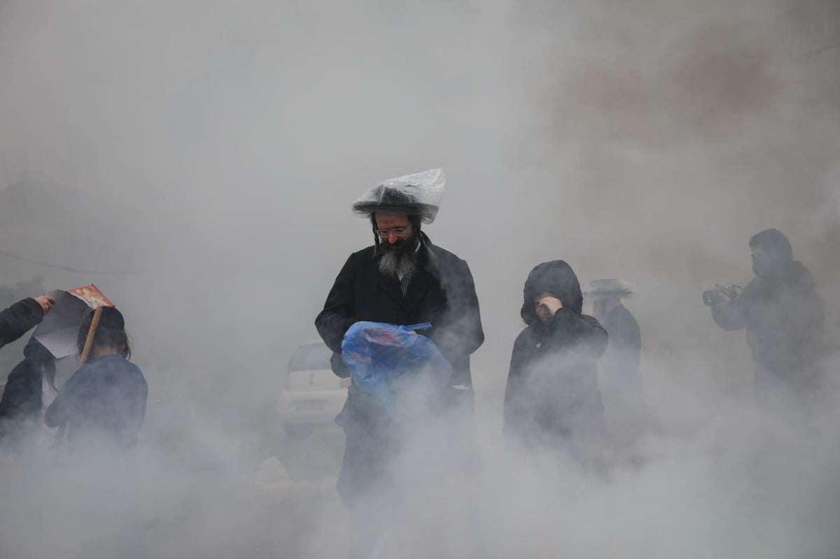 בגשם ובקור הירושלמי: שריפת חמץ תשפ"א