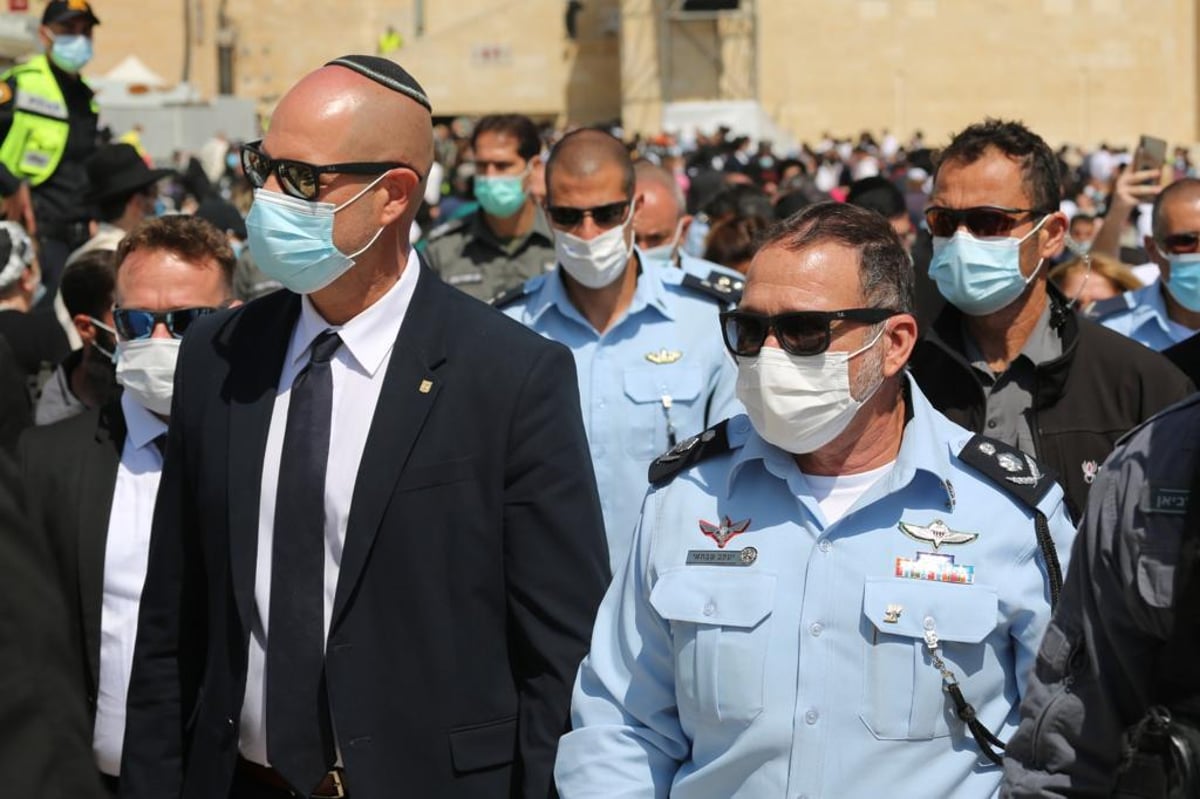 תיעוד מרהיב: 'ברכת הכהנים' בכותל המערבי