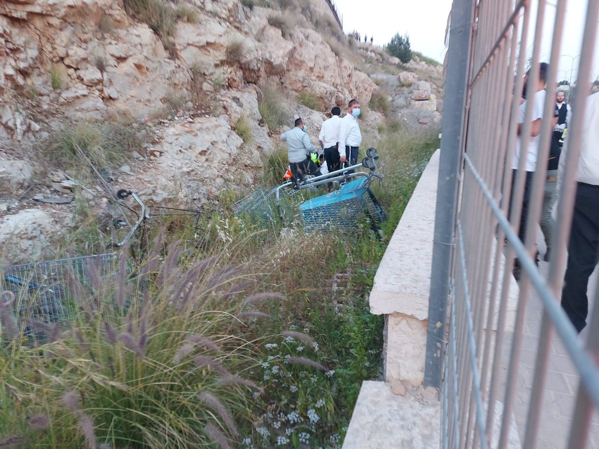 מודיעין עילית: ילד בן 12 נפל ונפצע קשה