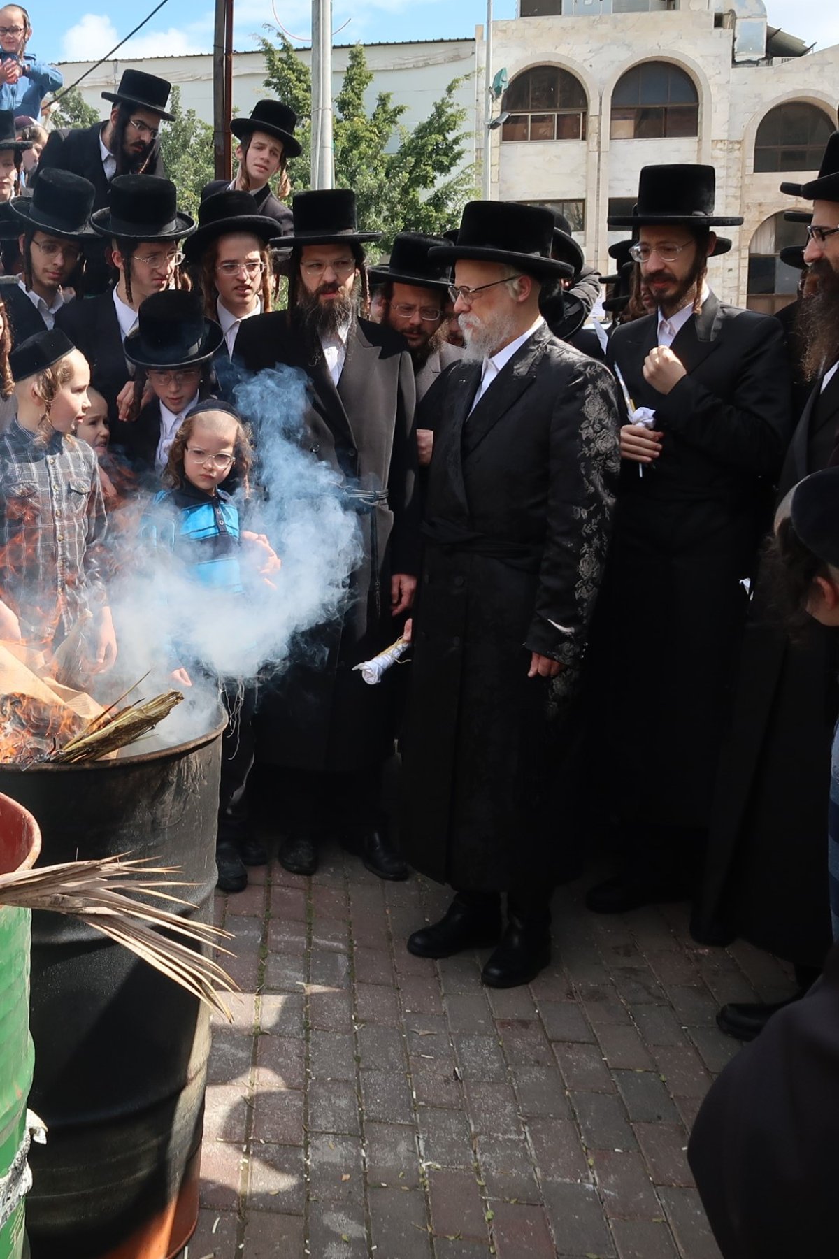 מראות חג הפסח בחצר הקודש סערט ויז'ניץ