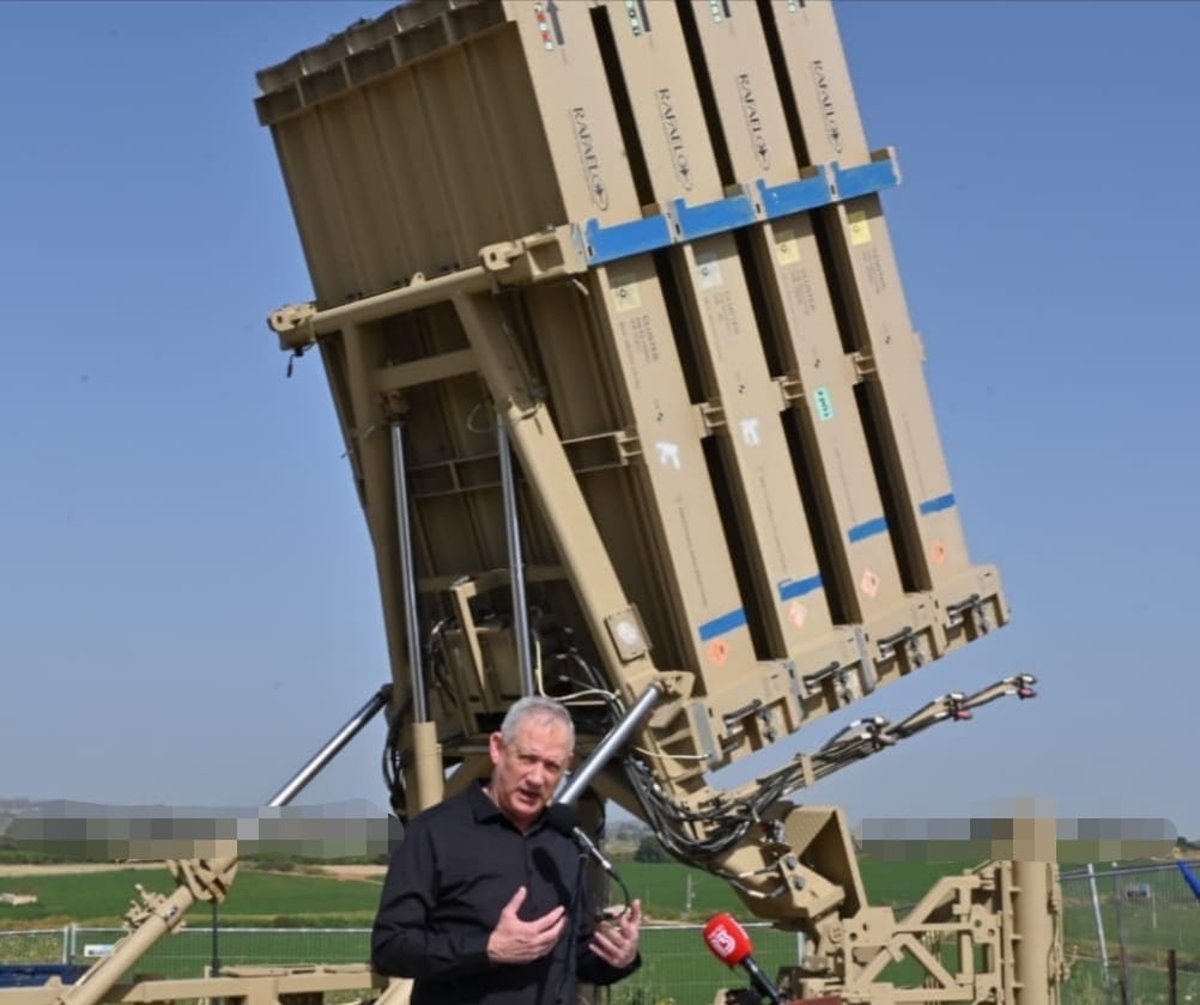 גנץ: 'נערכים מול איומים שאיראן מציבה לנו'