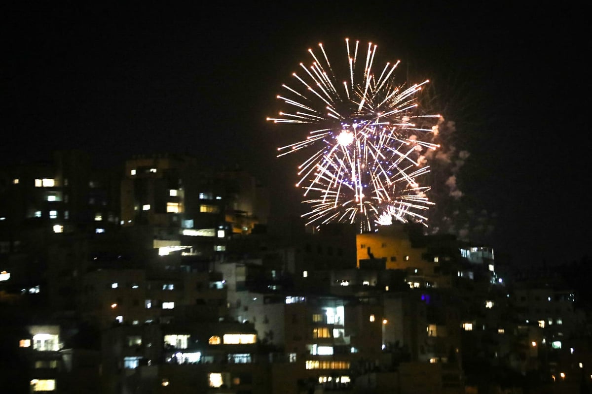 כך נראו הזיקוקים משכונת הר נוף בירושלים