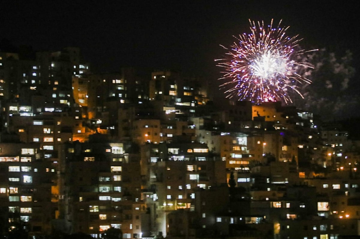 כך נראו הזיקוקים משכונת הר נוף בירושלים