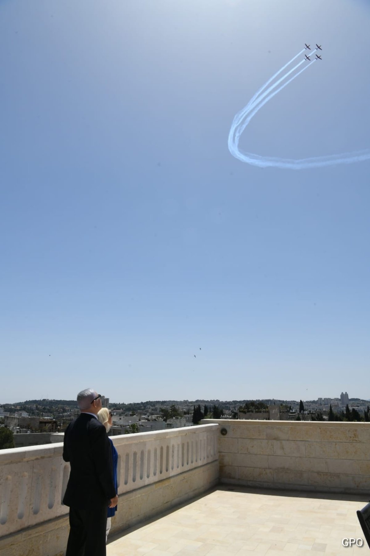 כך בנימין ושרה נתניהו צפו במטס • תיעוד