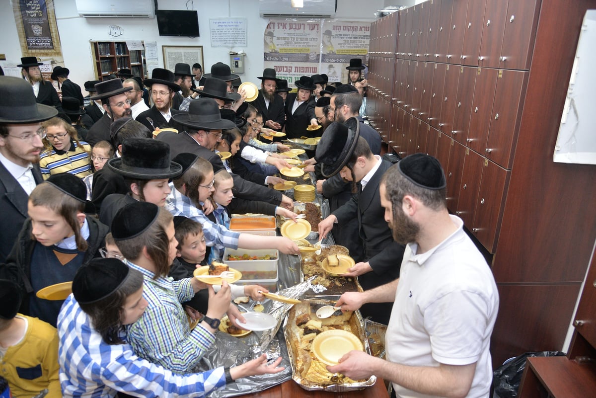 ביתר עילית: סעודה מרכזית לע"נ ר' ישעיהל'ה