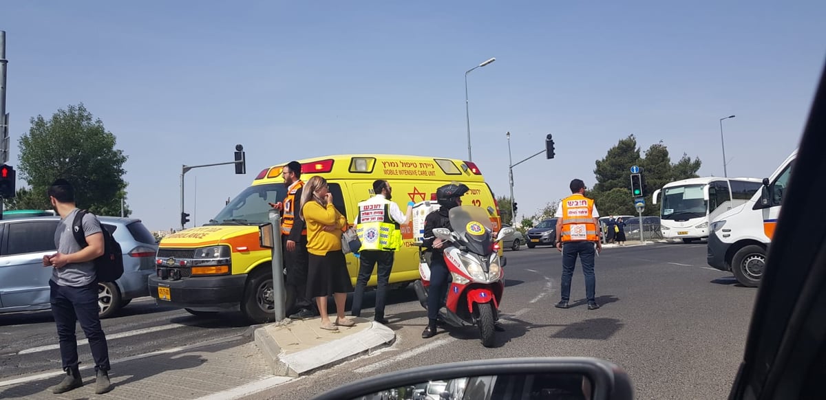 כביש הדמים: הולך רגל בן 26 במצב קשה