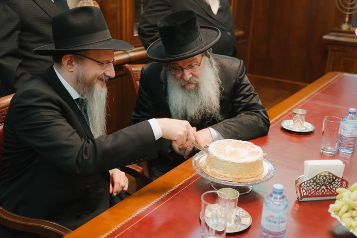 האדמו"ר העלה זיכרונות והתרגש מהילדים הרוסים