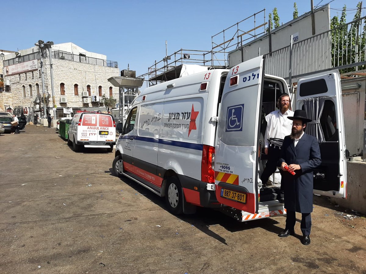 "שכבתי עם פנים אל הרצפה"; האברך שנפצע חזר למירון כדי להודות