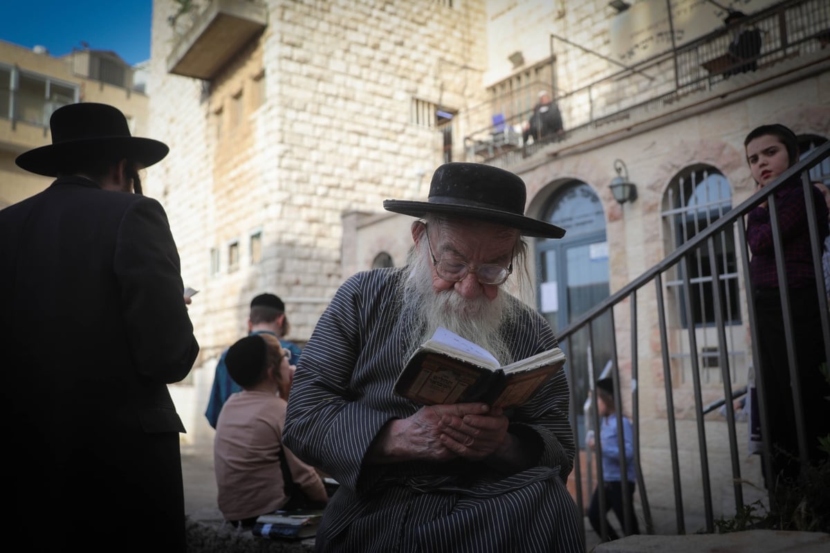 אלפים בעצרת 'העדה החרדית' בעקבות אסון מירון