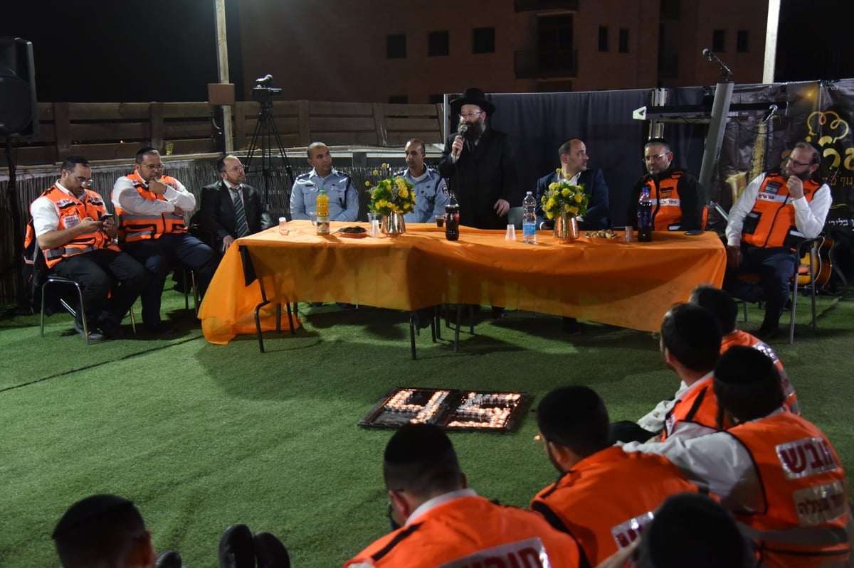 צפו בתיעוד: הקומזיץ הכתום שריגש את כולם