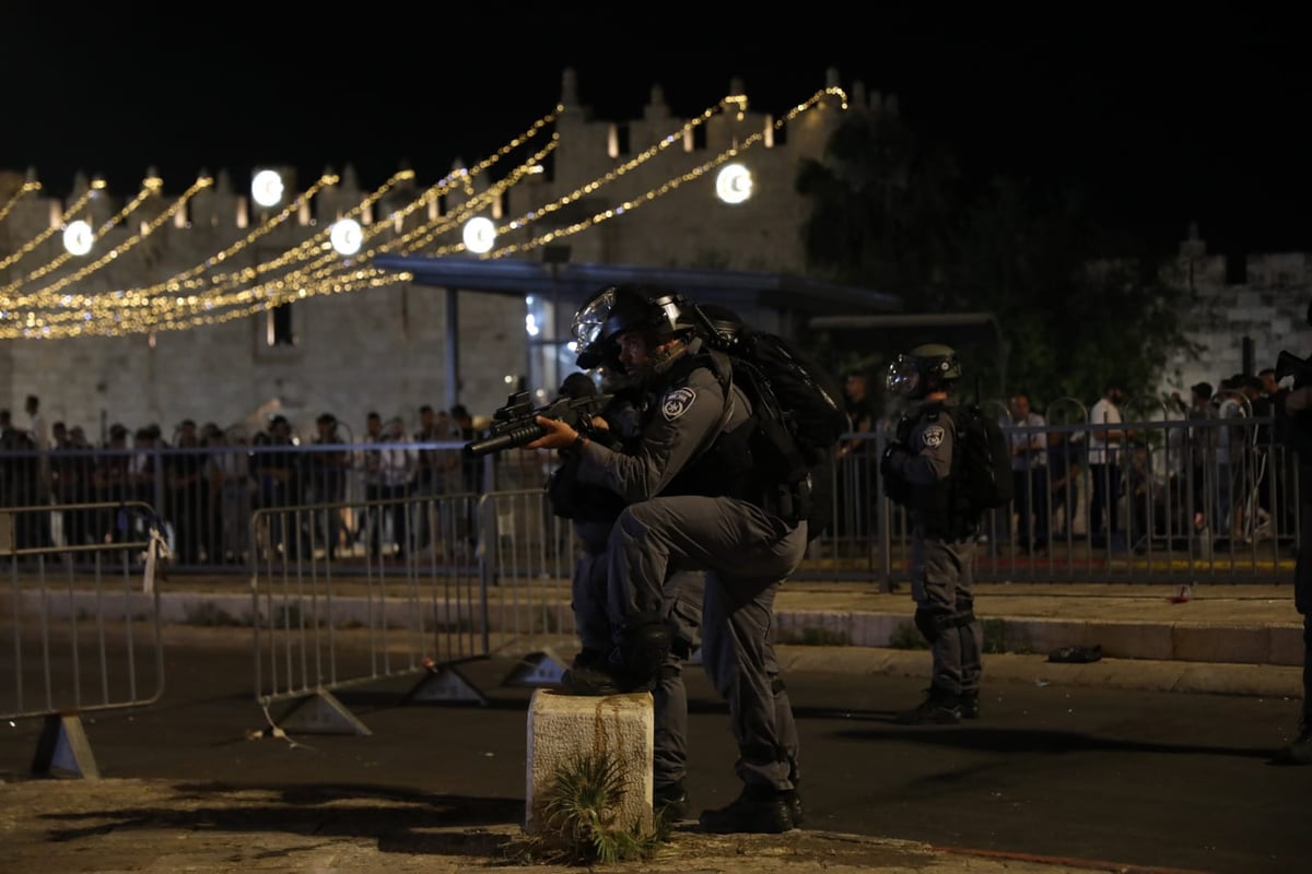 מהומות בהר הבית; רקטה שוגרה מעזה; צה"ל תקף עמדה