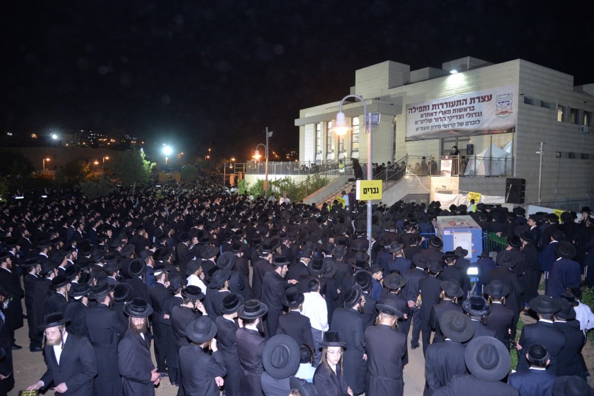 היתומים אמרו קדיש; ההמונים התעוררו. צפו