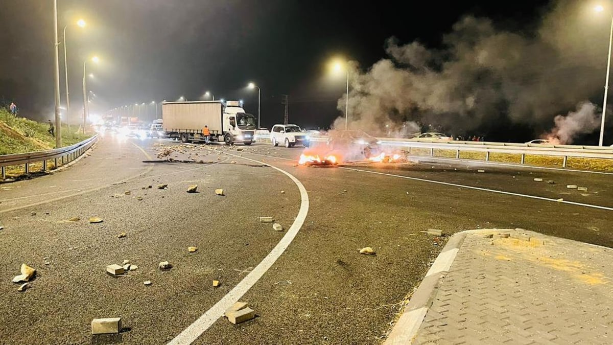 ליל המהומות: ערבים התפרעו ברחבי הארץ