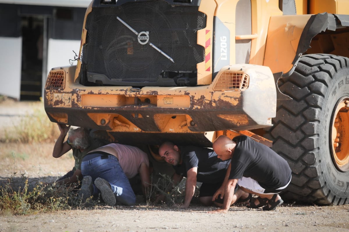 בעדשה של חיים גולדברג: כיפת ברזל וירי הפגזים