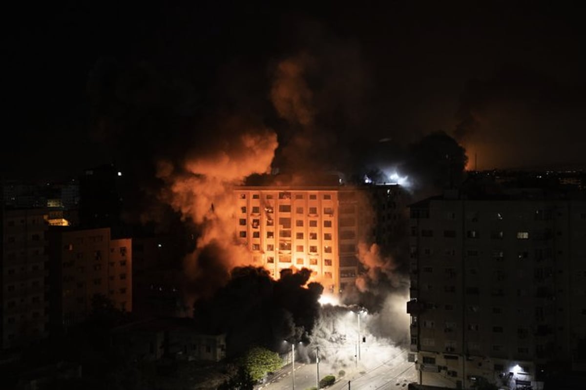 תיעוד: צה"ל חיסל בכירי חמאס והפציץ מגדל נוסף