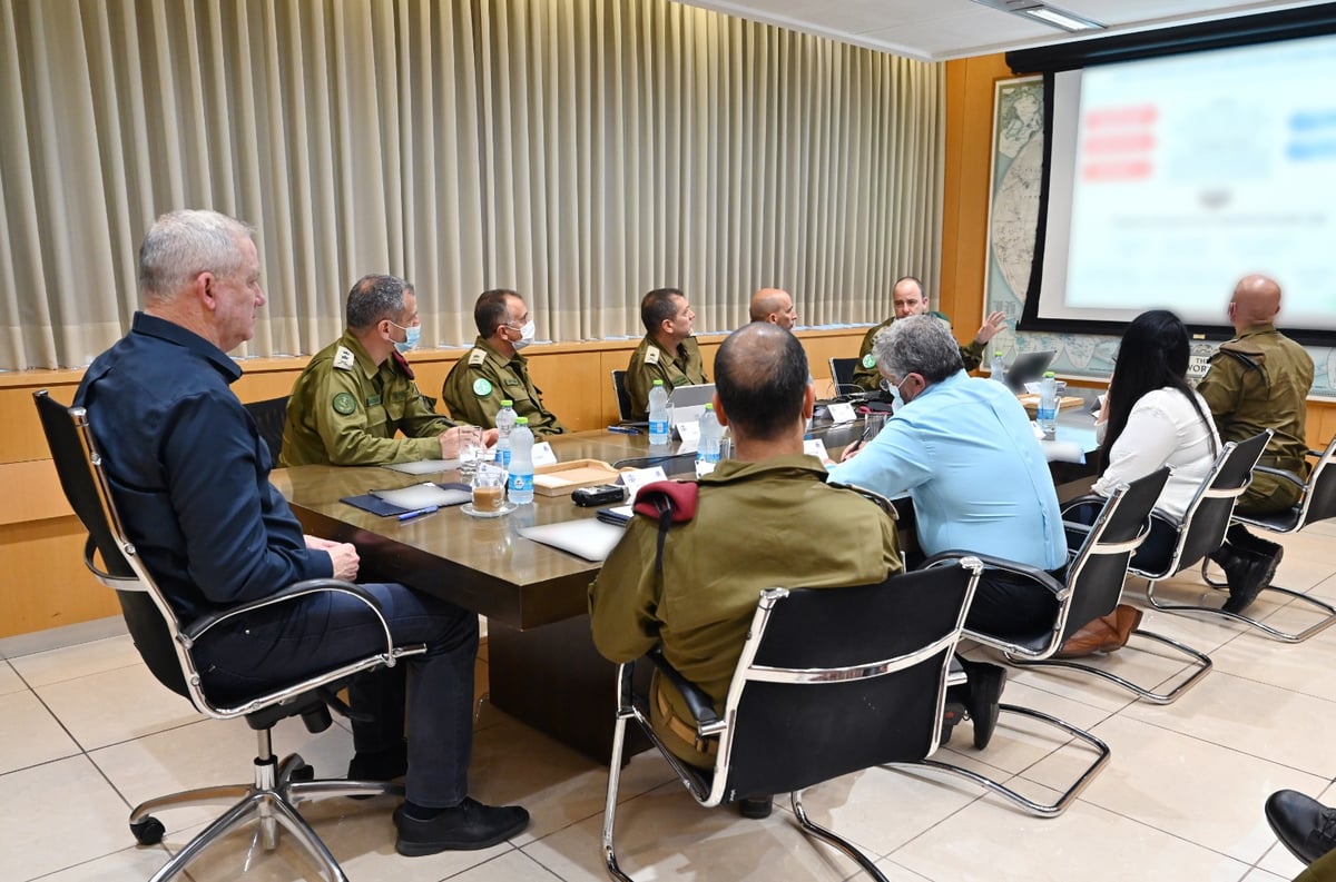 מטח רקטות מדן ועד הנגב; צה"ל הפיל כטב"ם שחדר מעזה