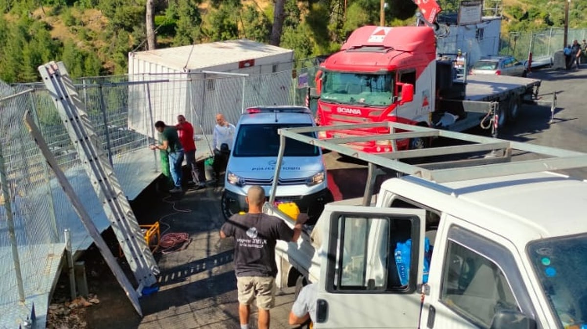 החלו פעולות אכיפה בציון הרשב"י במירון