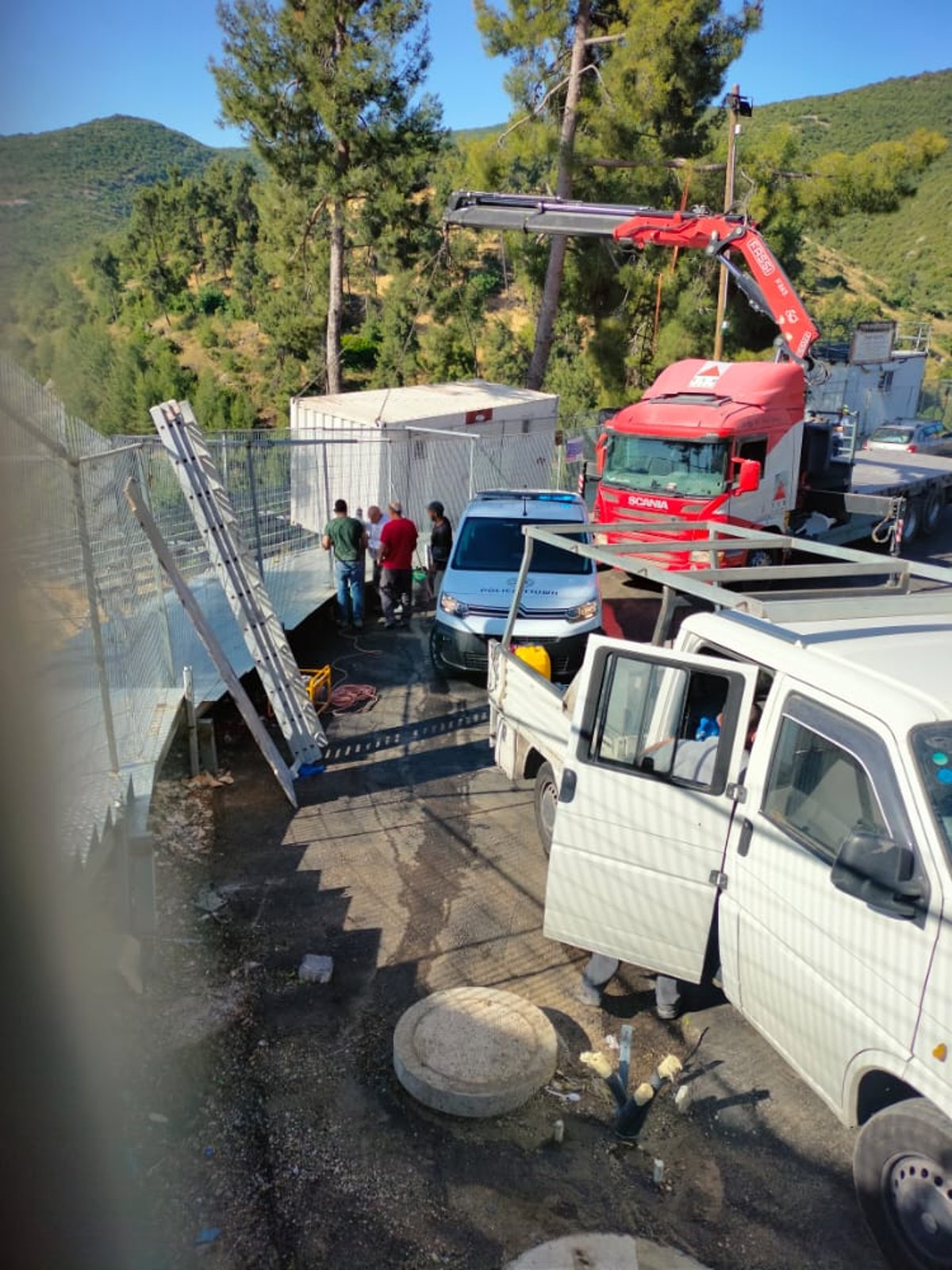 החלו פעולות אכיפה בציון הרשב"י במירון