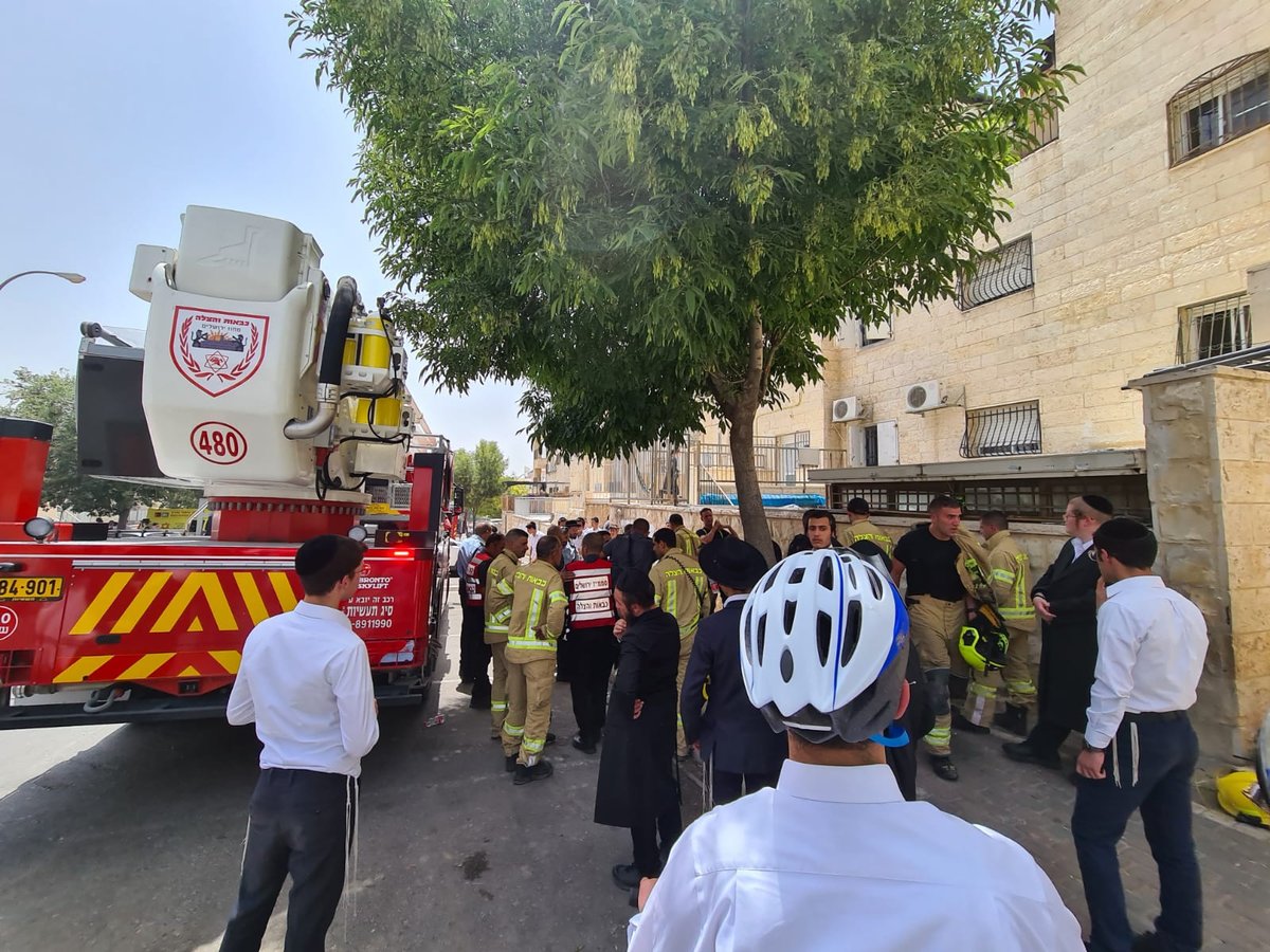 שריפה גדולה: תושבים פונו מבתיהם בבית שמש