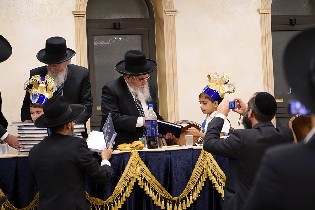 אחרי הקורונה: מסיבות חומש וסידור • תיעוד