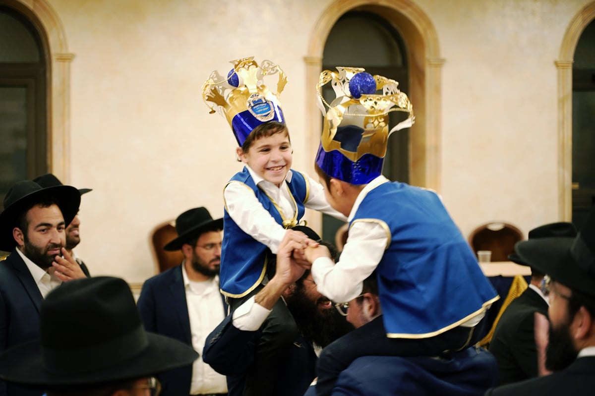 אחרי הקורונה: מסיבות חומש וסידור • תיעוד