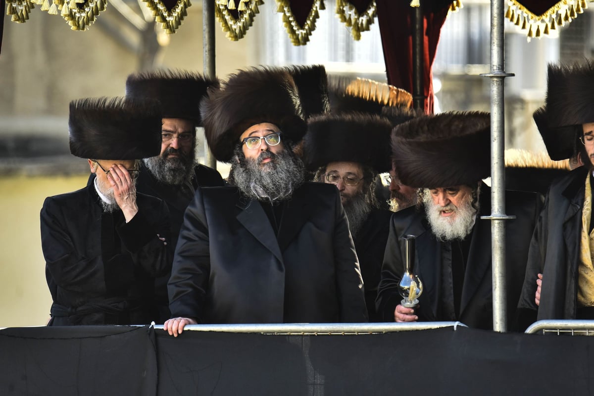 אלפים בחתונת בית סערט ויז'ניץ - סאטמר - ויז'ניץ