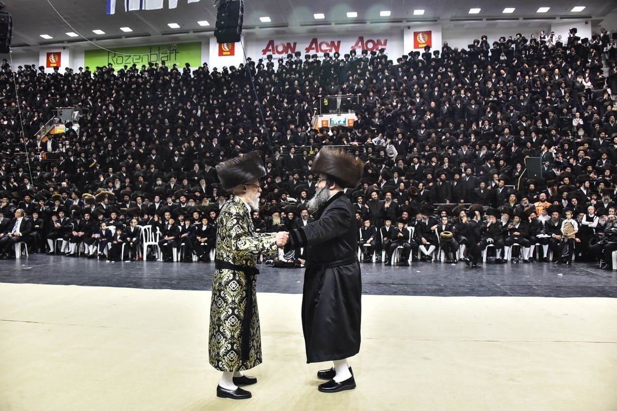 אלפים בחתונת בית סערט ויז'ניץ - סאטמר - ויז'ניץ