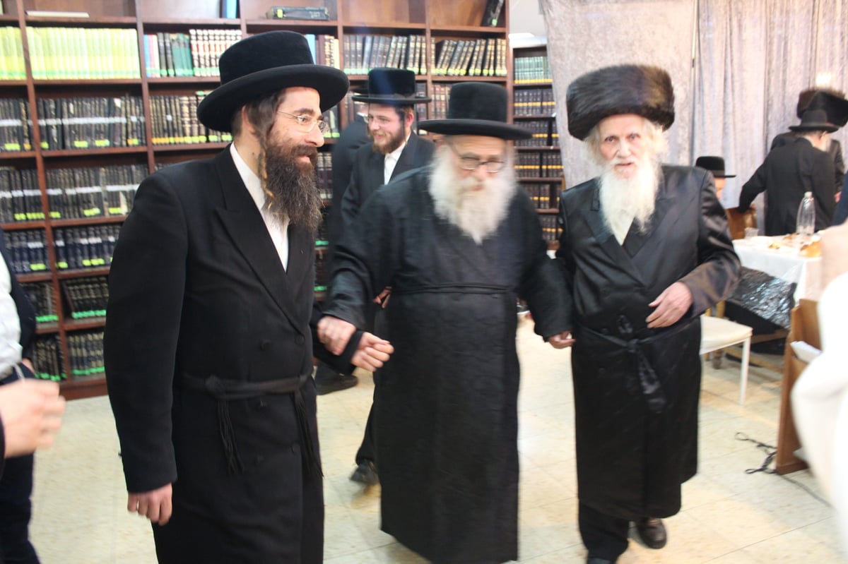 בבית המדרש 'אביר יעקב' - סאדיגורה  חגגו שבע ברכות