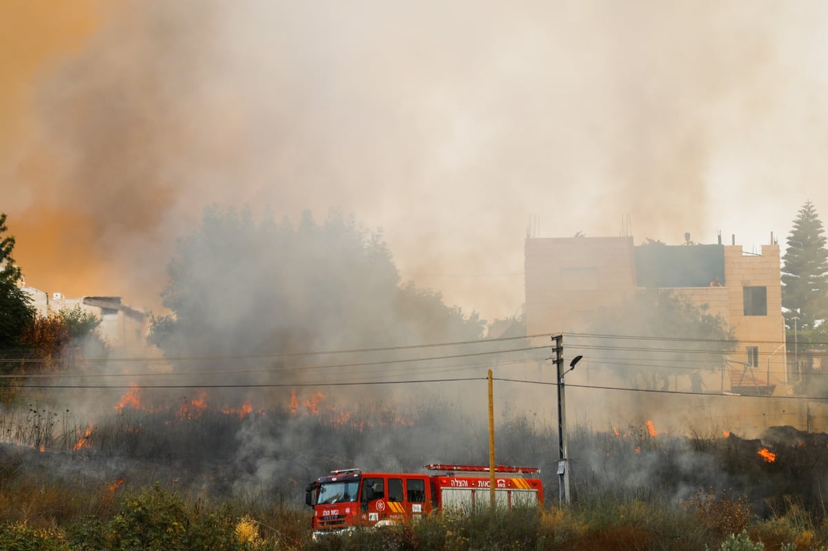 אש בהרי ירושלים; הגלריה של חיים גולדברג