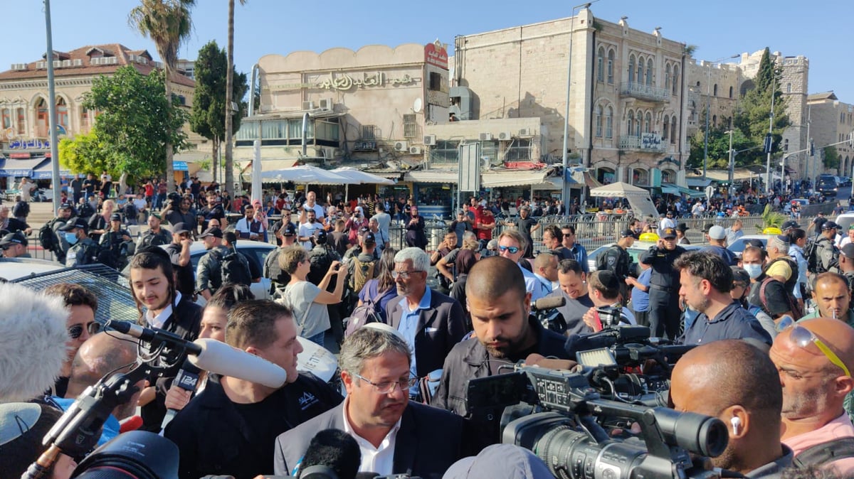 תיעוד: איתמר בן גביר התקרב לשער שכם - המהומות פרצו