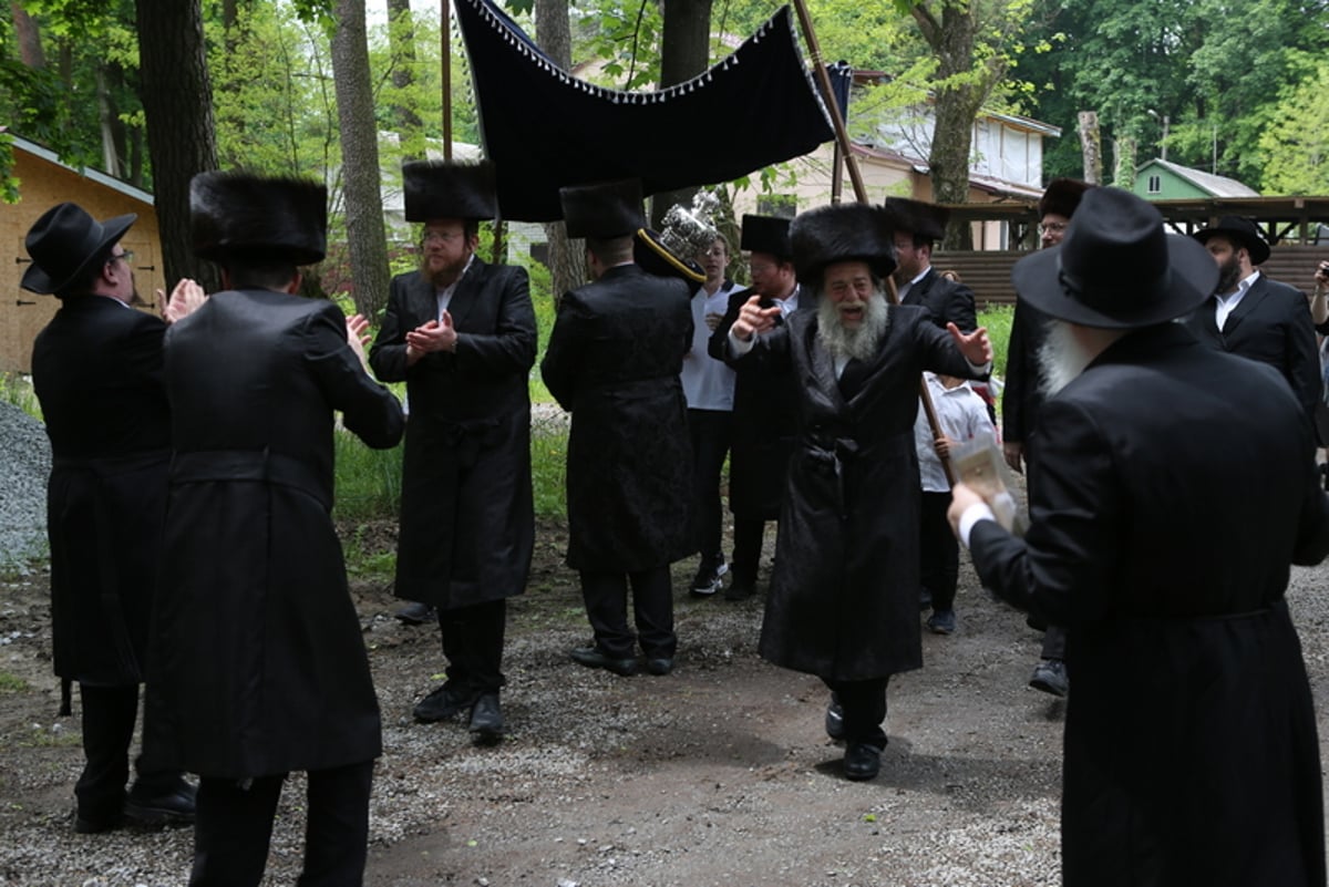 לאחר מאה שנה: ספר תורה חדש בז'יטומיר