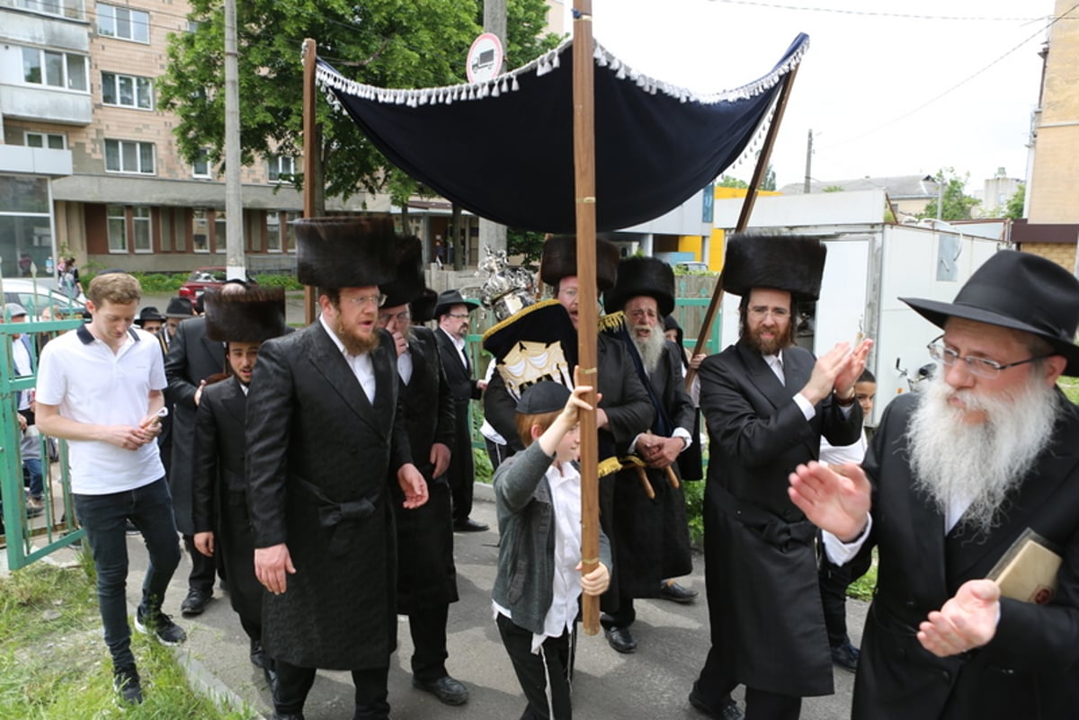 לאחר מאה שנה: ספר תורה חדש בז'יטומיר