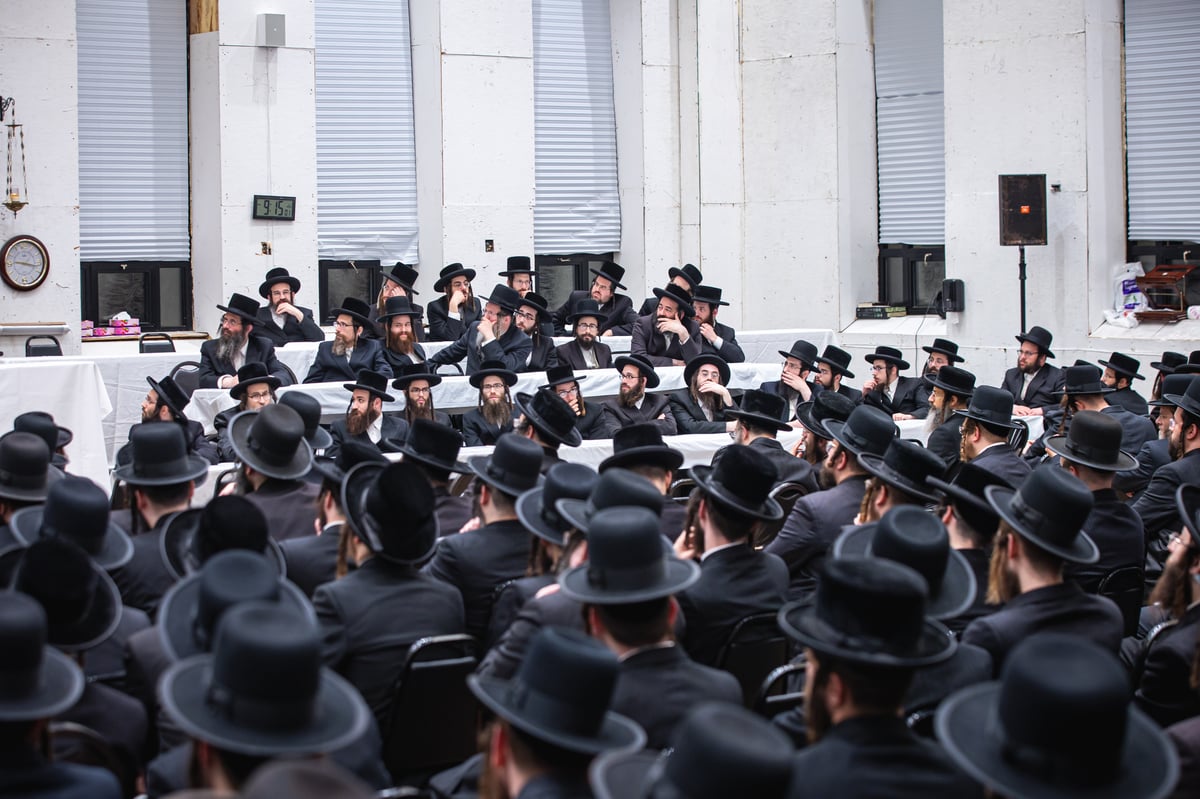 בהשתתפות האדמו"ר: בסאטמר ערכו כינוס חינוך להורים