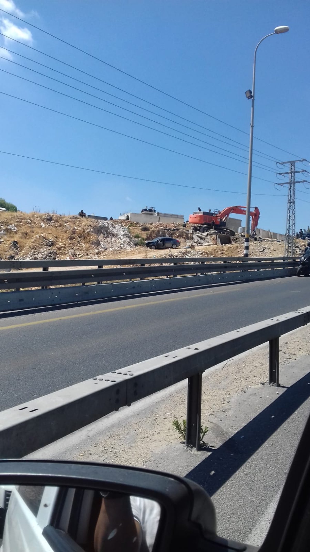 מחבלת ניסתה לדרוס ולדקור, ונורתה למוות