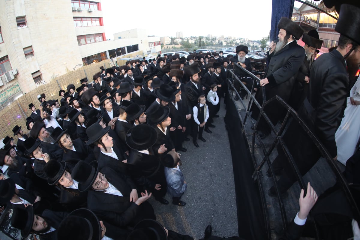 בזוועהיל חגגו את נישואי נכדת האדמו"ר