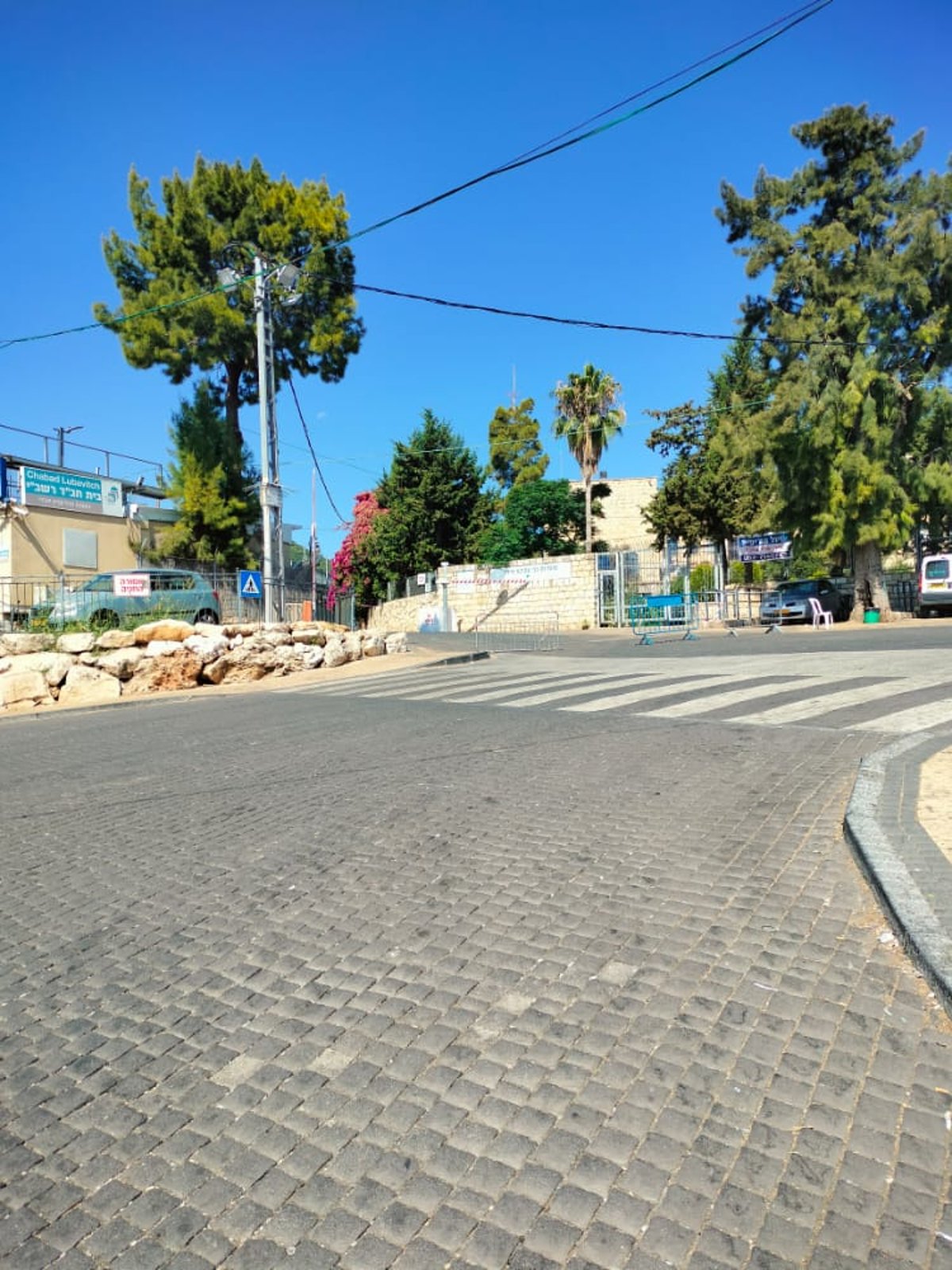 החלו להתבצע שינויים במתחמים סמוך לקבר רשב"י במירון