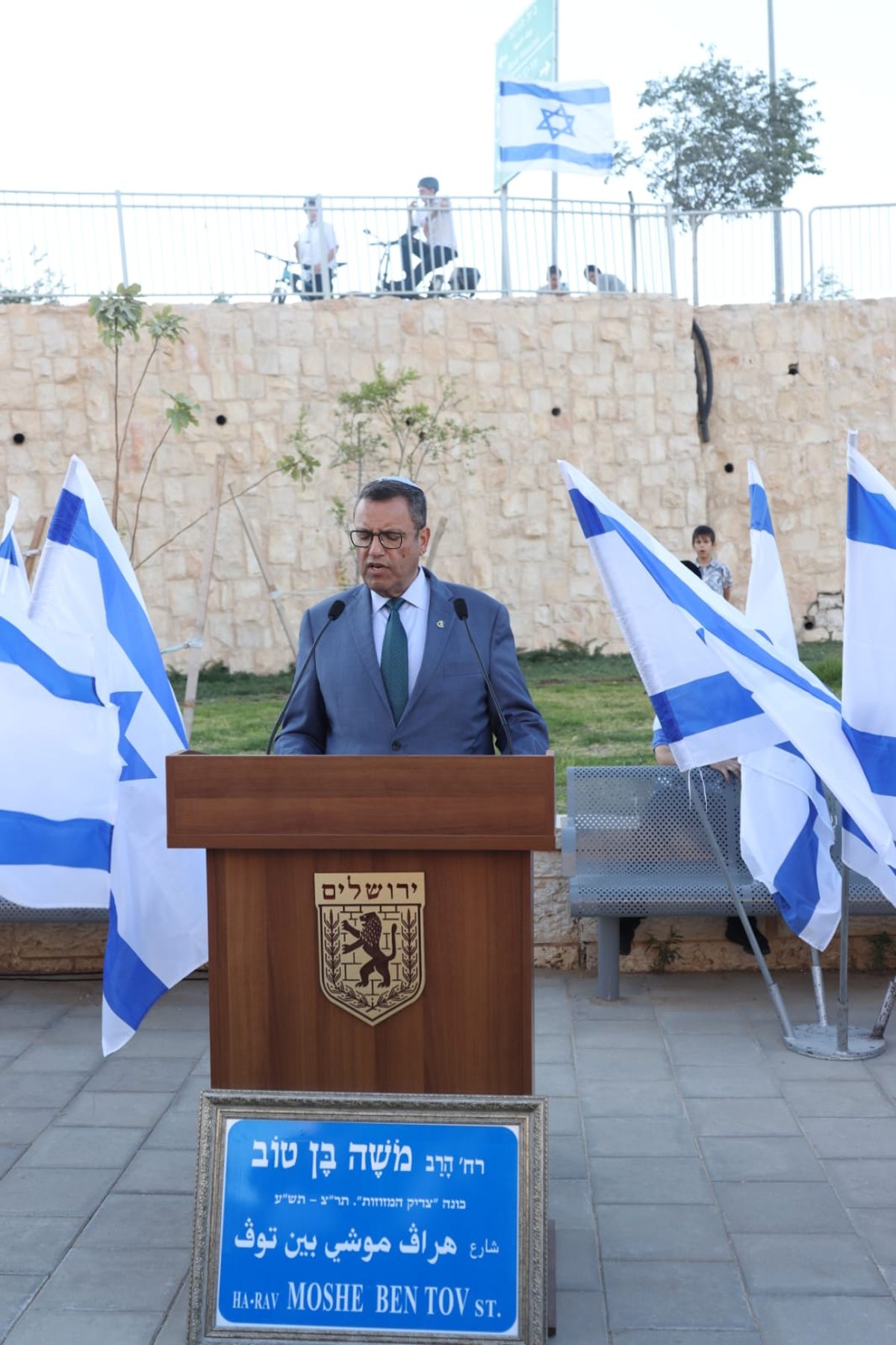 צפו: רחוב חדש על שמו של 'צדיק המזוזות'