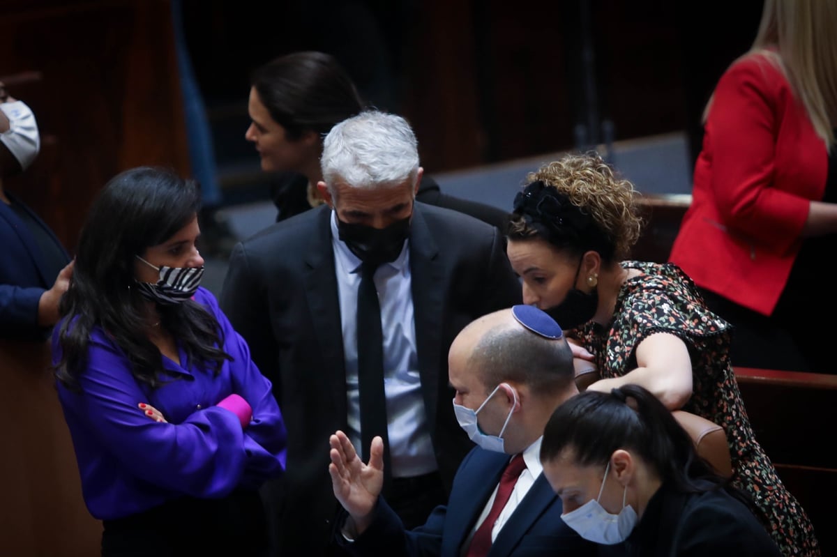 הלילה הסוער בכנסת בעדשת צלם 'כיכר' • גלריה