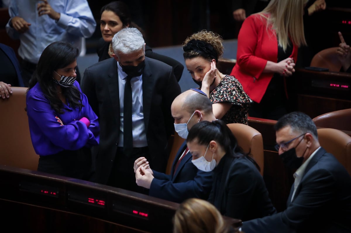 הלילה הסוער בכנסת בעדשת צלם 'כיכר' • גלריה