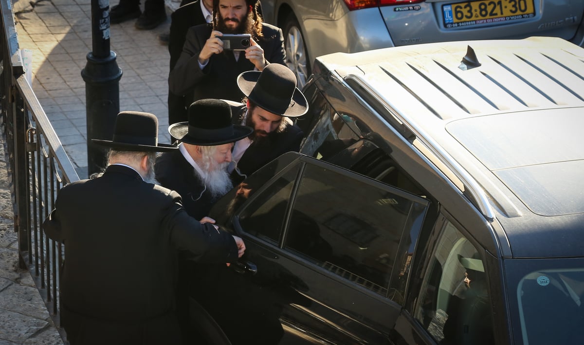 האדמו"ר מגור נופש בצפת • תיעוד מיוחד