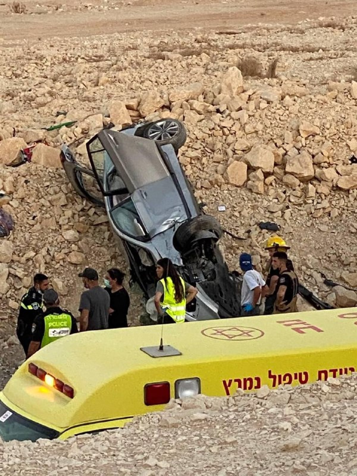 תאונה קטלנית בדרום: הרוג ועשרה פצועים