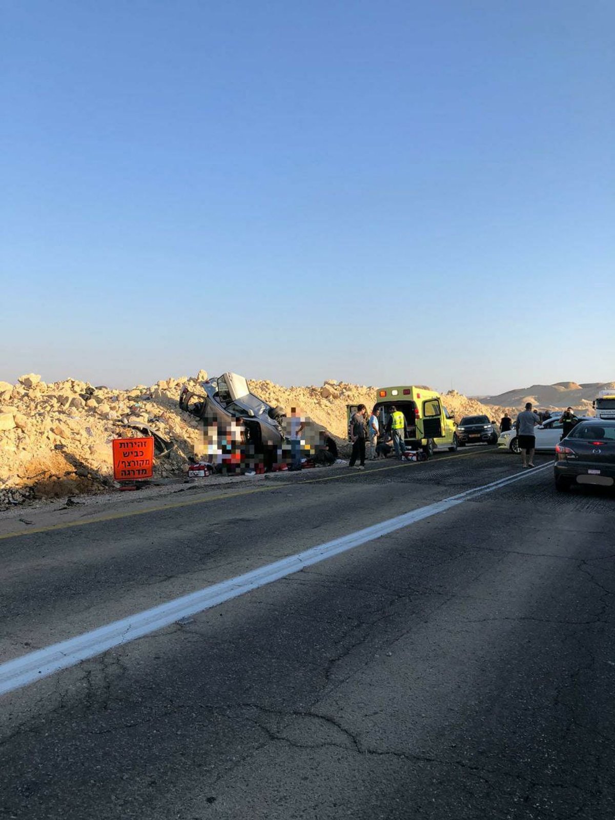 תאונה קטלנית בדרום: הרוג ועשרה פצועים