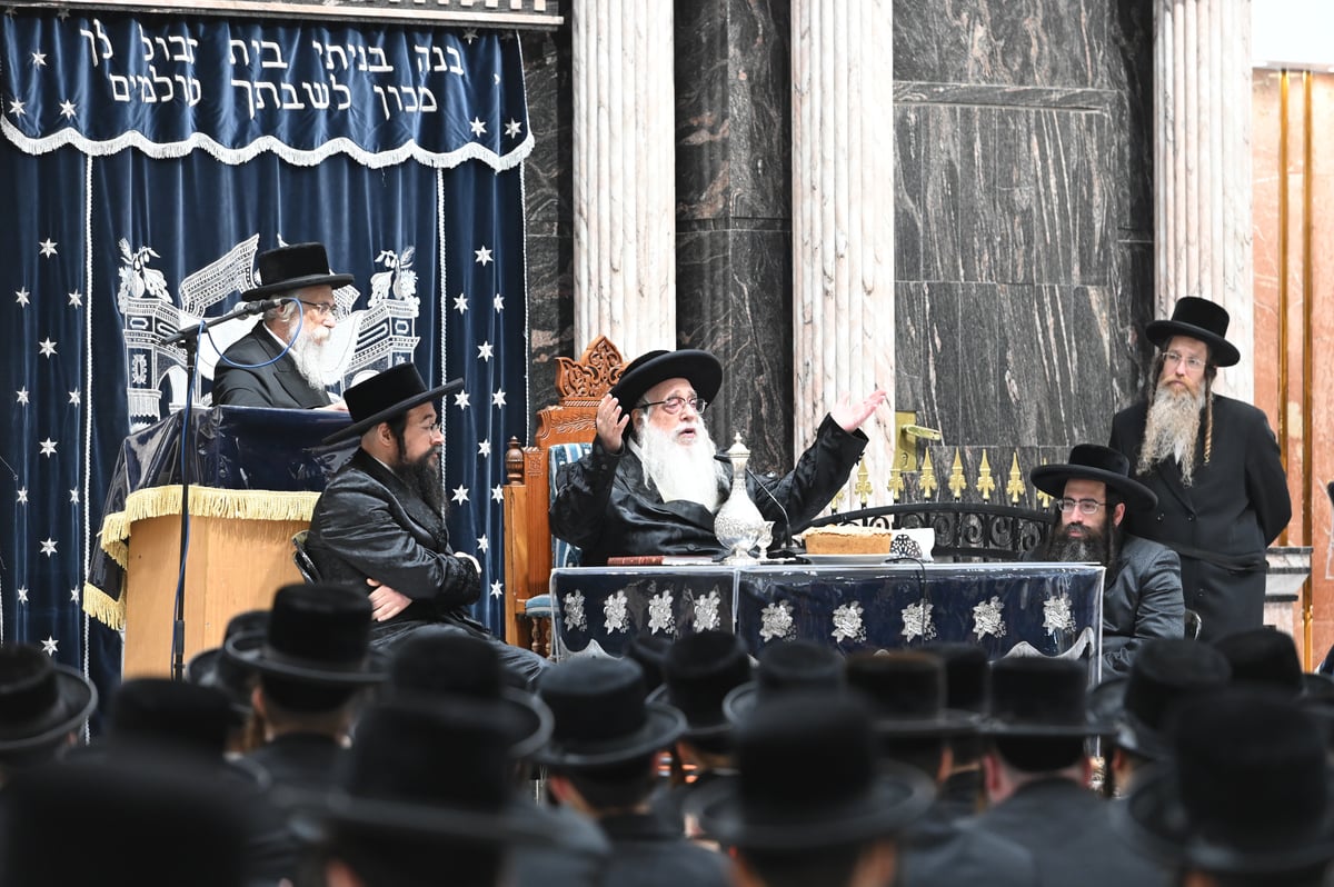 בראשות האדמו"ר: בצאנז פתחו את זמן אלול