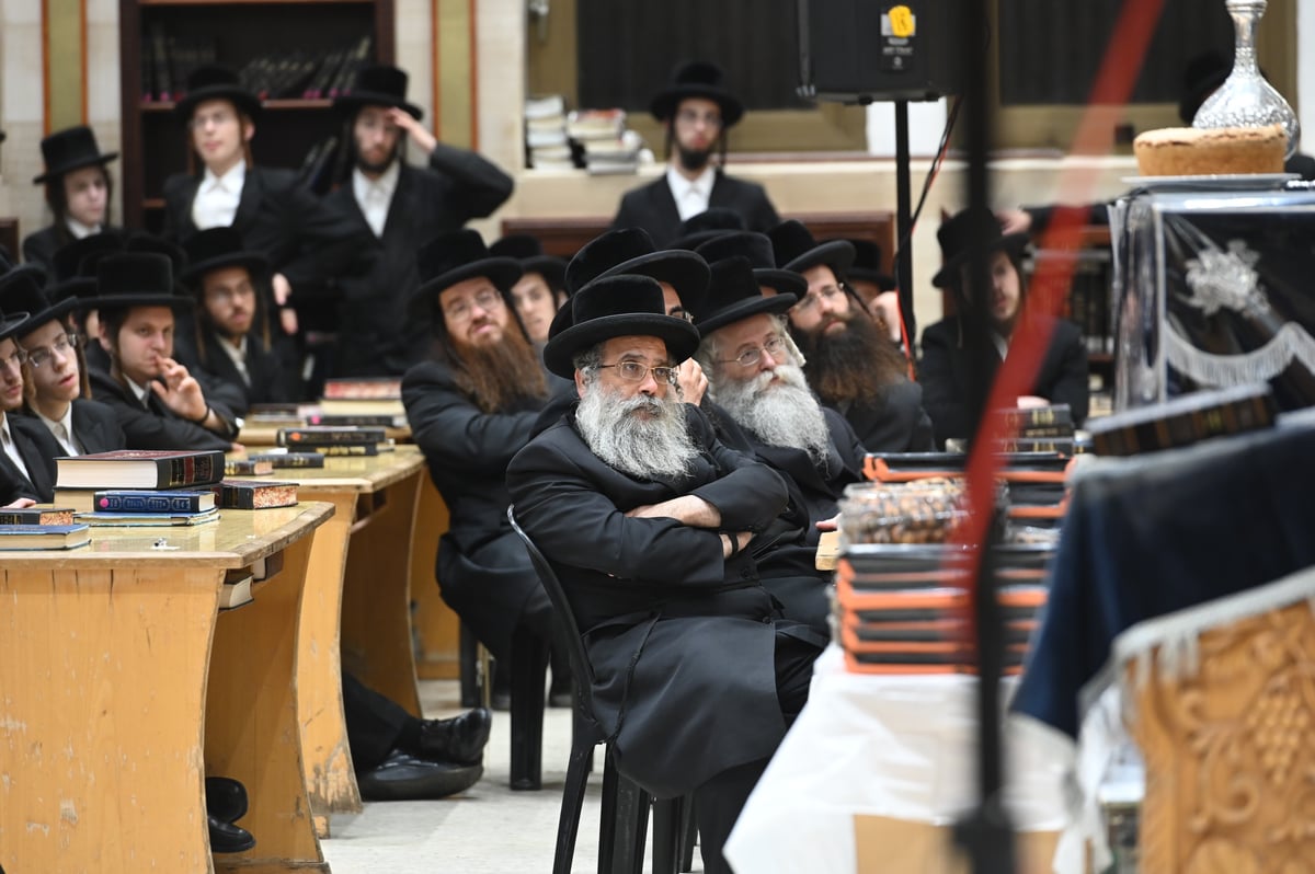 בראשות האדמו"ר: בצאנז פתחו את זמן אלול