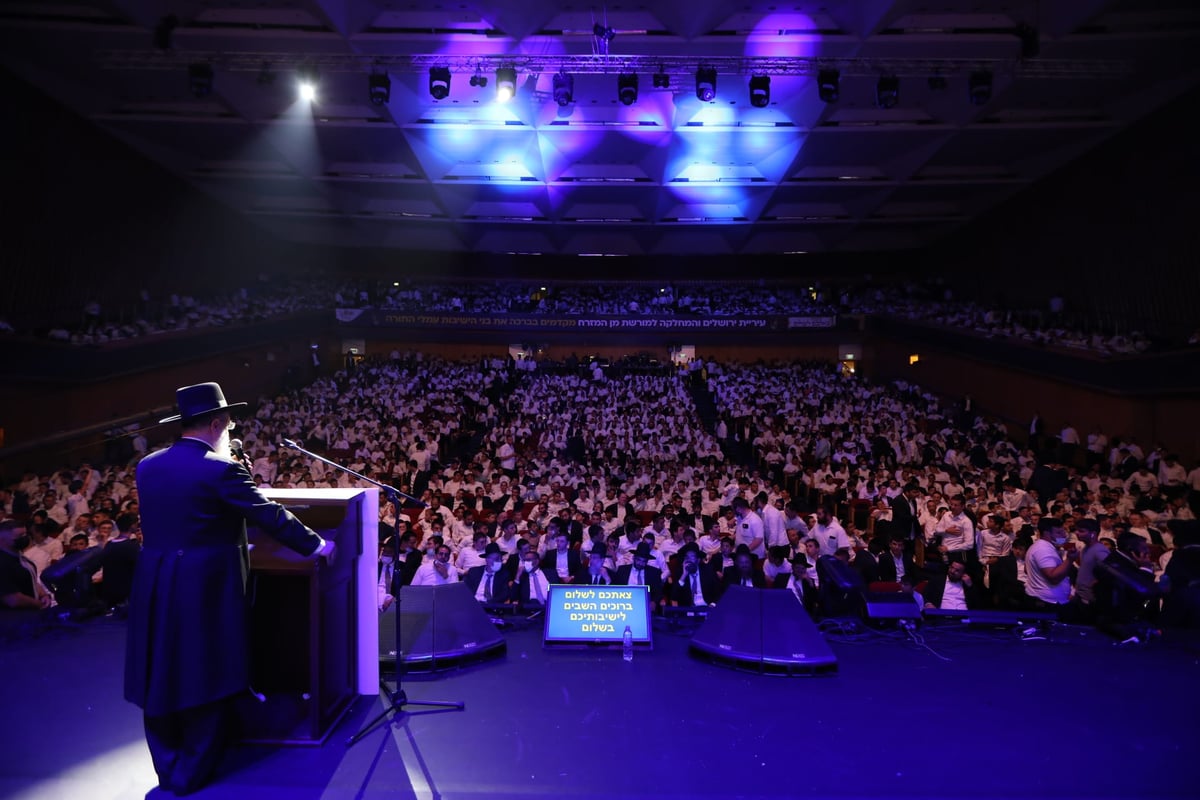 3,500 בני ישיבות בשירת "עוצו עצה"; צפו