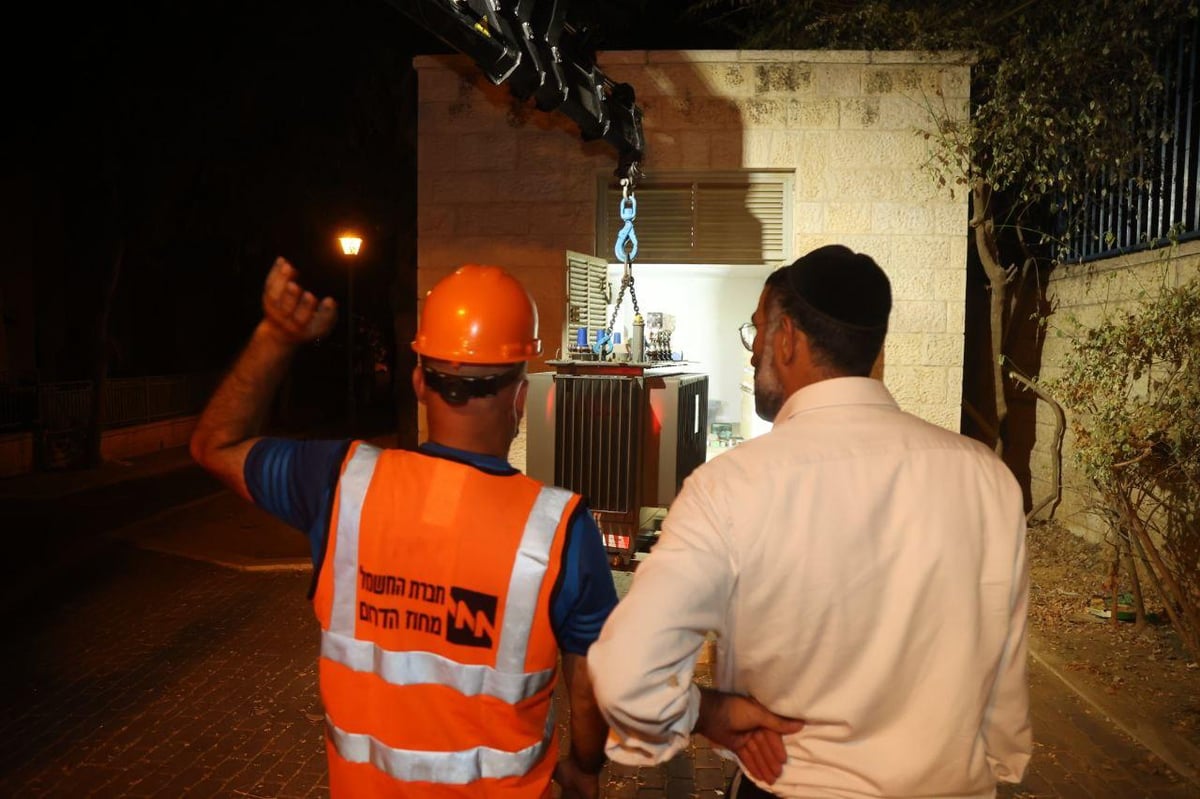 חברת החשמל הוסיפה 'שנאי' לאלעד • צפו