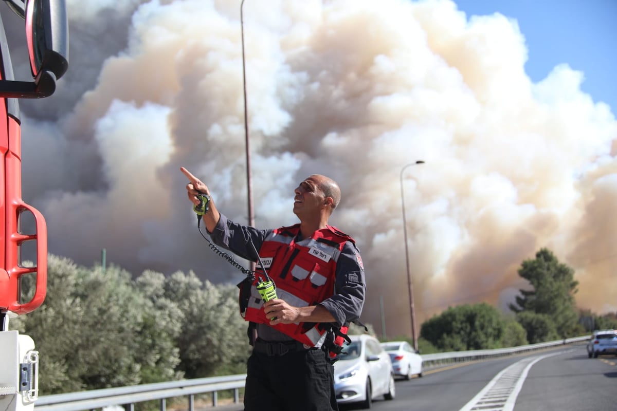 שריפת הענק בהרי ירושלים: "נערכים לקראת הלילה" • צפו