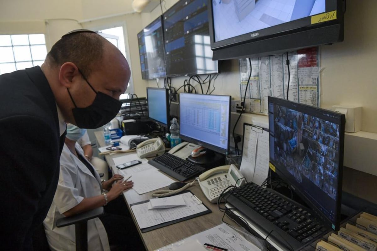 בליץ חיסון שלישי; רה"מ בנט: "מחר נעבור את רף המיליון"