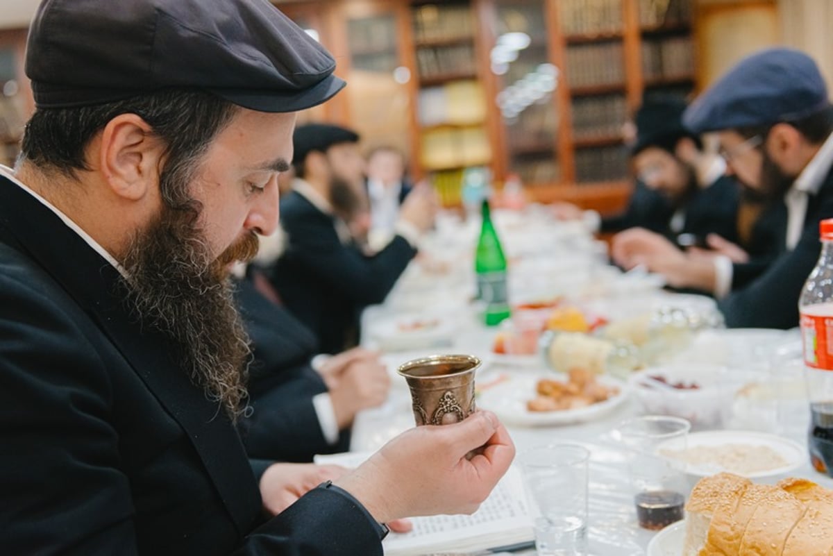 סליחות במוצאי מנוחה בבירת רוסיה • תיעוד