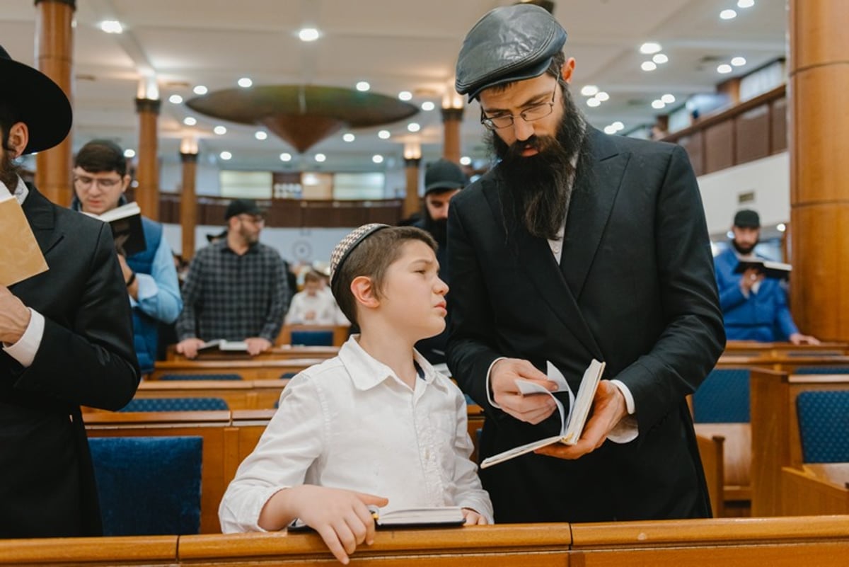 סליחות במוצאי מנוחה בבירת רוסיה • תיעוד